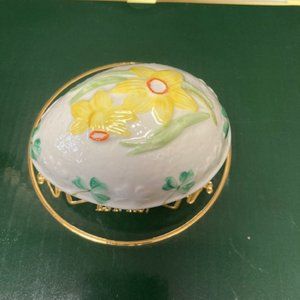 Belleek Trinket Box Easter Egg Daffodil Lid